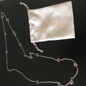 Kendra Scott Silver Signature Necklace - EUC